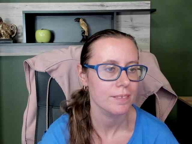 sparkleLizzy webcam