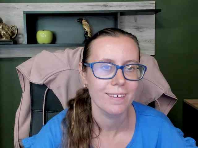 sparkleLizzy webcam