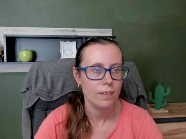 sparkleLizzy webcam