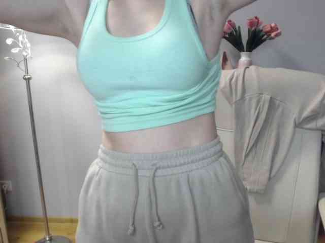 sparkleLizzy Live Webcam on BongaCams