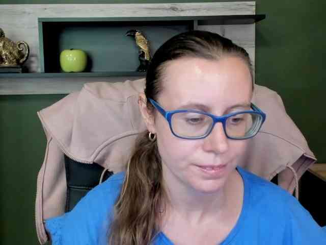 sparkleLizzy webcam
