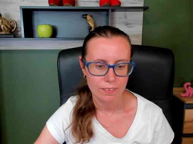 sparkleLizzy webcam