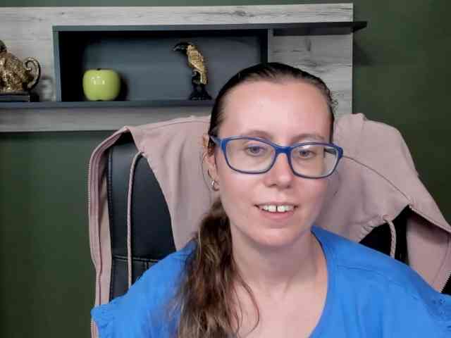 sparkleLizzy webcam