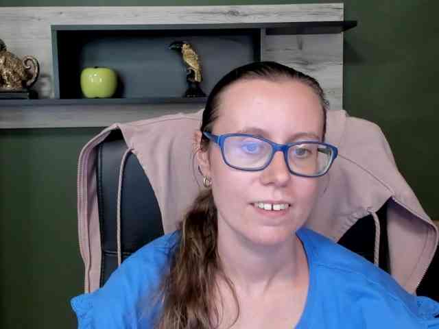 sparkleLizzy webcam