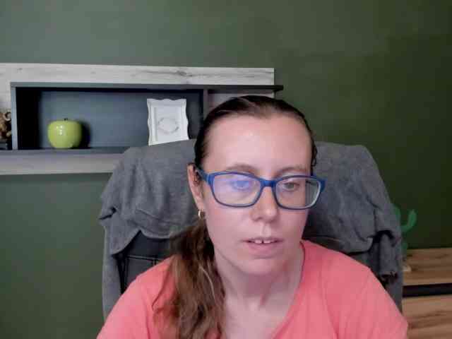 sparkleLizzy webcam