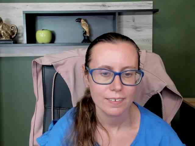sparkleLizzy webcam