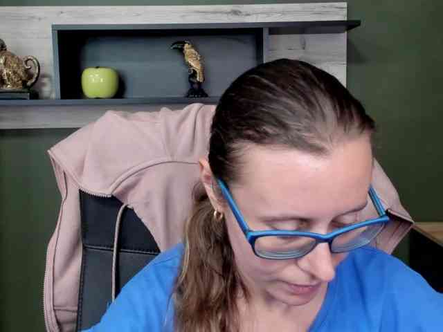 sparkleLizzy webcam
