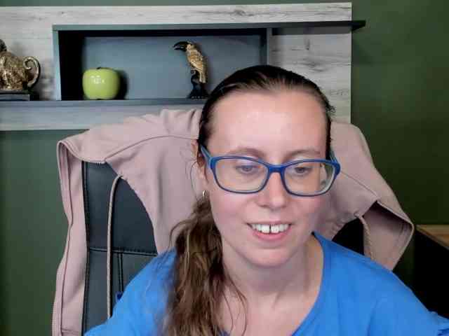 sparkleLizzy webcam