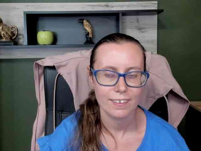 sparkleLizzy webcam