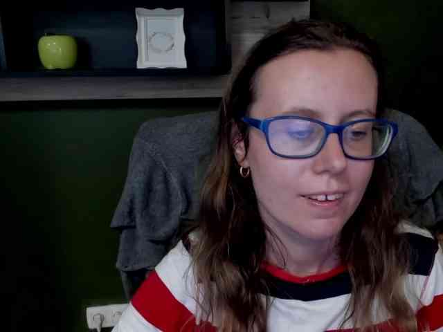 sparkleLizzy webcam