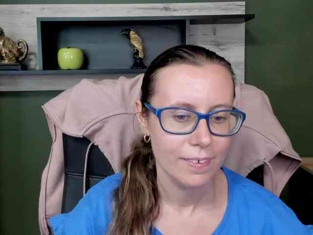 sparkleLizzy webcam