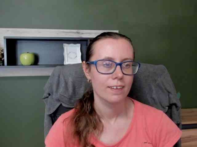 sparkleLizzy webcam