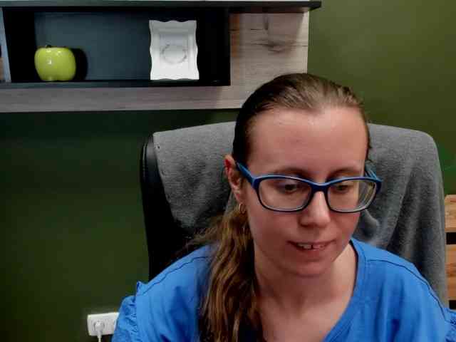 sparkleLizzy webcam