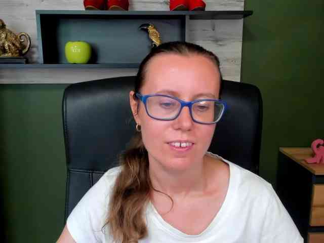 sparkleLizzy webcam