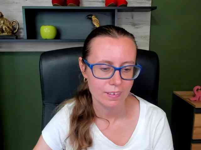 sparkleLizzy webcam