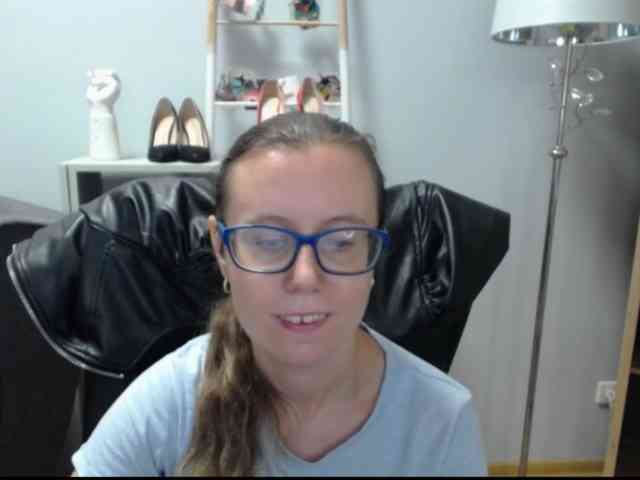 sparkleLizzy webcam