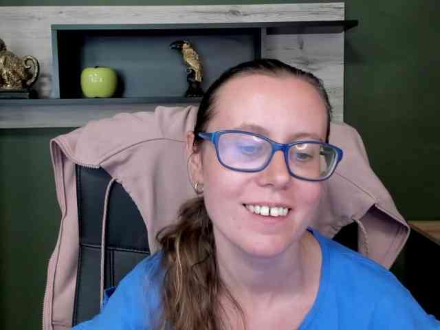 sparkleLizzy webcam