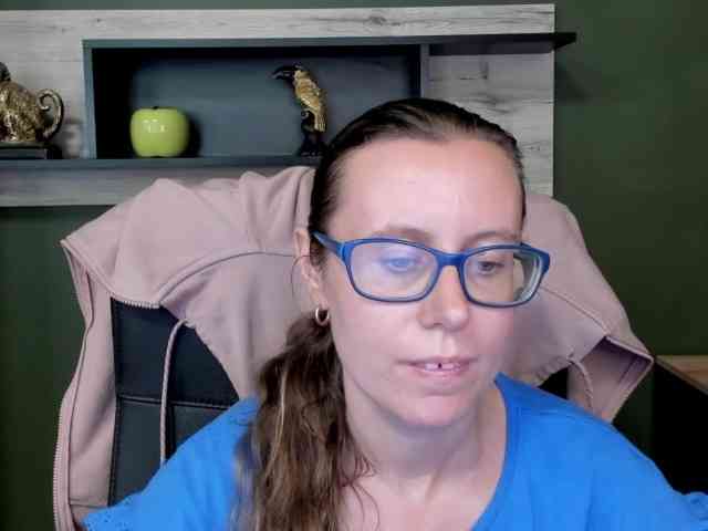 sparkleLizzy webcam