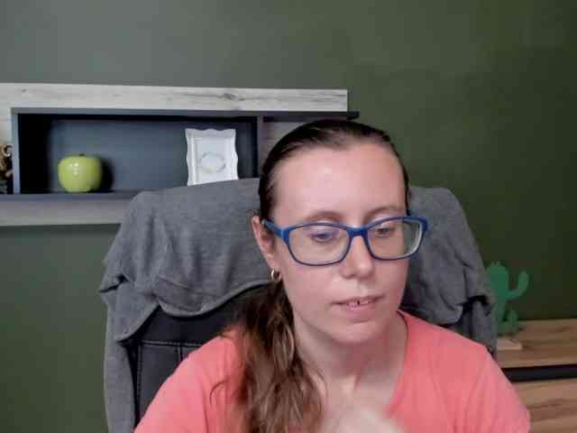 sparkleLizzy webcam