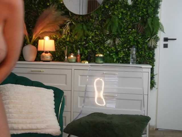 angell-wow's BongaCams show and profile