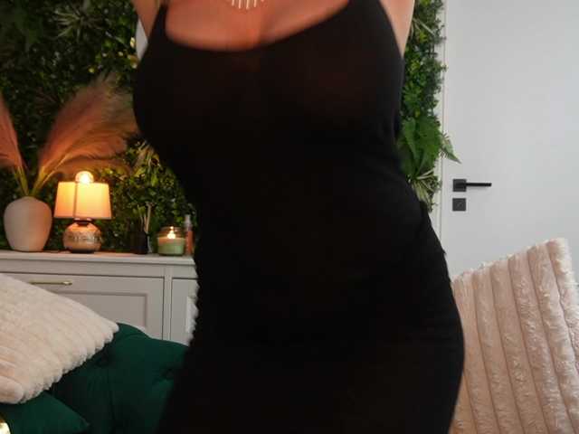 angell-wow's BongaCams show and profile