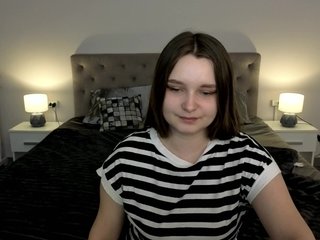 MagikPeachh Porn Show