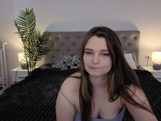 MagikPeachh Porn Show