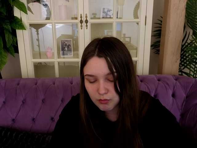 MagikPeachh's BongaCams show and profile