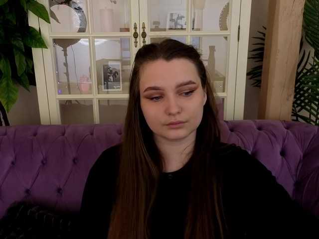 MagikPeachh's BongaCams show and profile