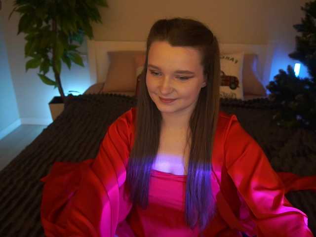 MagikPeachh's BongaCams show and profile