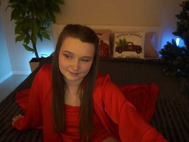 MagikPeachh's BongaCams show and profile