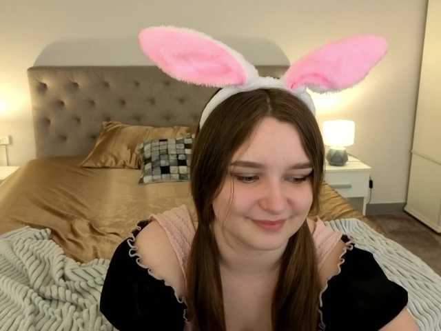 MagikPeachh Live Cam on BongaCams