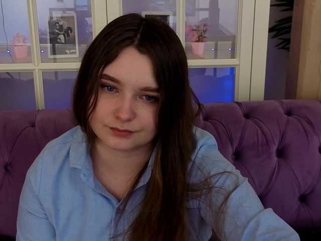 MagikPeachh's BongaCams show and profile