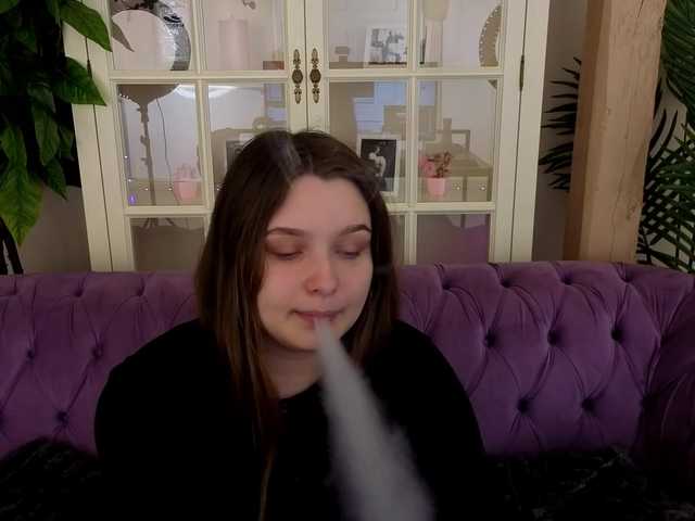 MagikPeachh's BongaCams show and profile