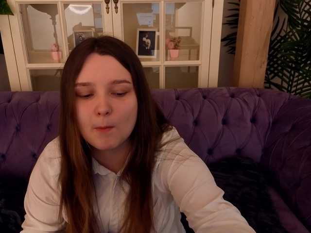 MagikPeachh's BongaCams show and profile