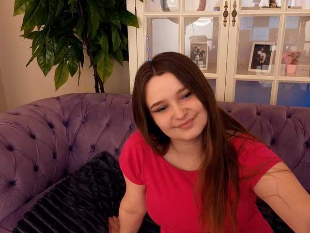 MagikPeachh's BongaCams show and profile