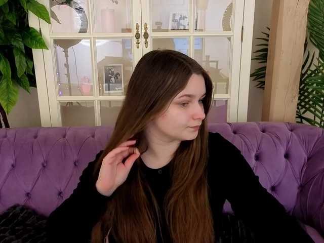 MagikPeachh's BongaCams show and profile