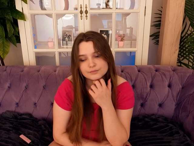 MagikPeachh's BongaCams show and profile