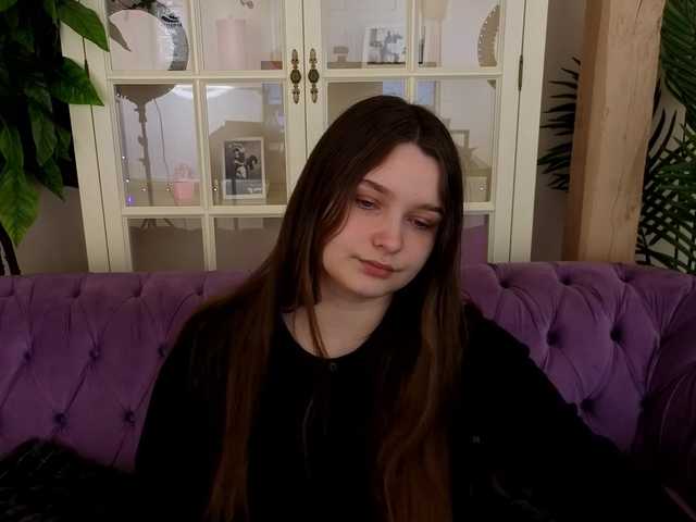 MagikPeachh's BongaCams show and profile