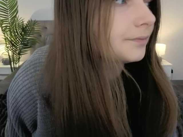 MagikPeachh's BongaCams show and profile