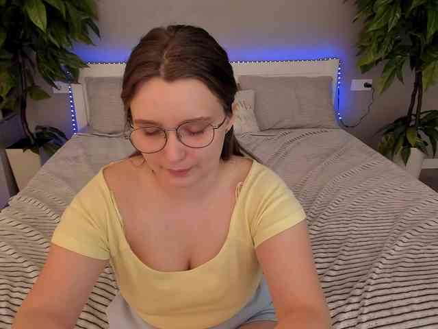MagikPeachh webcam