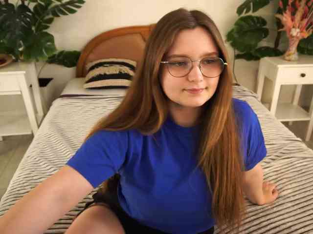 MagikPeachh webcam