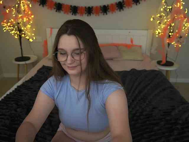 MagikPeachh webcam
