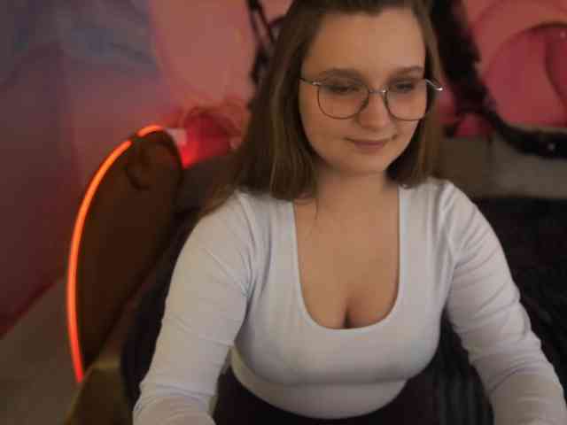 MagikPeachh webcam