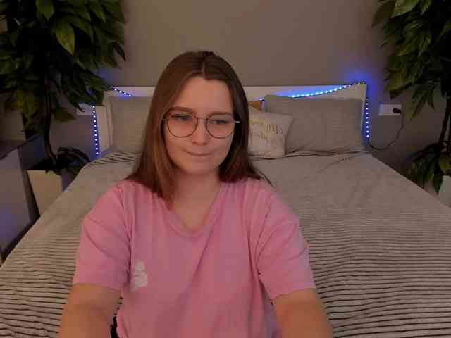 MagikPeachh webcam