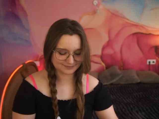 MagikPeachh webcam