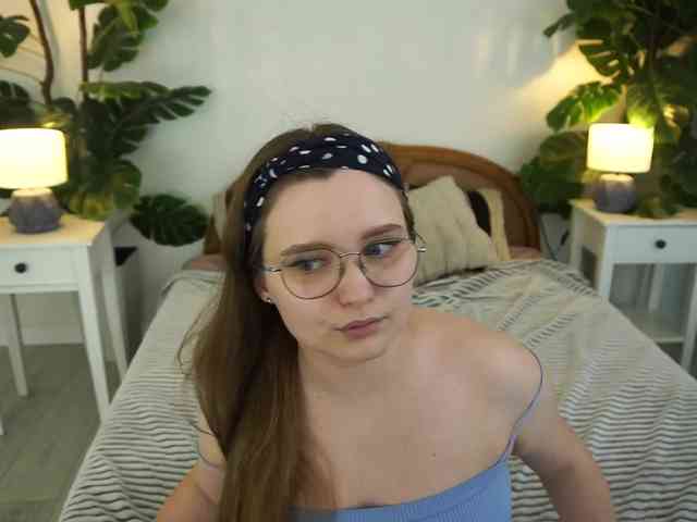 MagikPeachh webcam