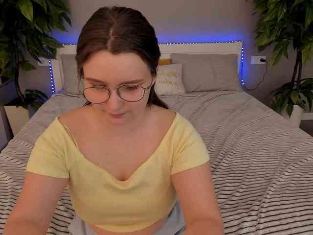 MagikPeachh webcam
