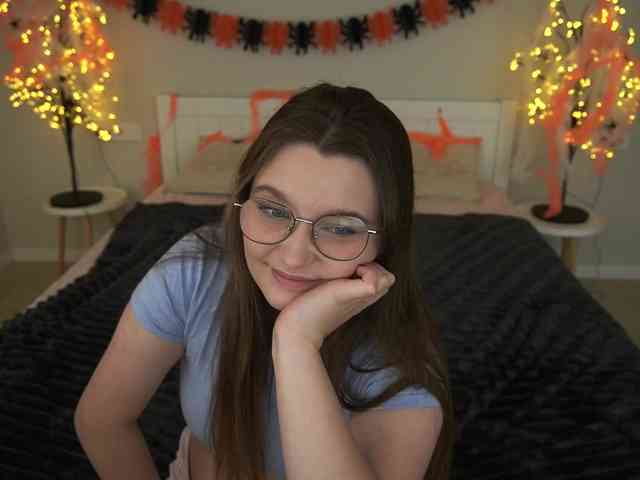 MagikPeachh webcam