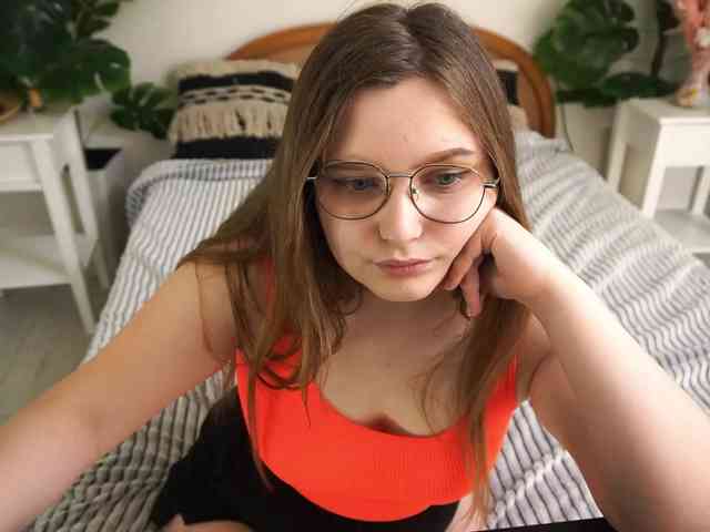 MagikPeachh webcam